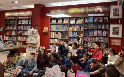 Klasse 5D besucht Buchhandlung zum Welttag des Buches